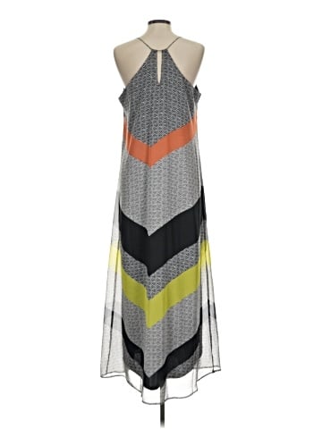 Old Navy Casual Dress (view 2)