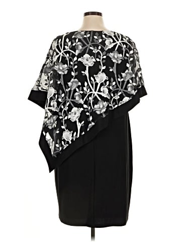 Roz & Ali Cocktail Dress (view 2)