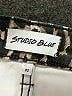 STUDIO BLUE Animal Print Gold Jeans Size 32 waist - photo 7