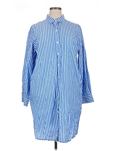 Old Navy Casual Dress (view 1)