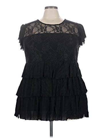 Torrid Sleeveless T-Shirt (view 1)