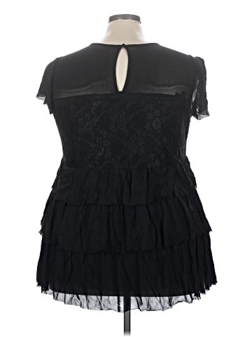 Torrid Sleeveless T-Shirt (view 2)