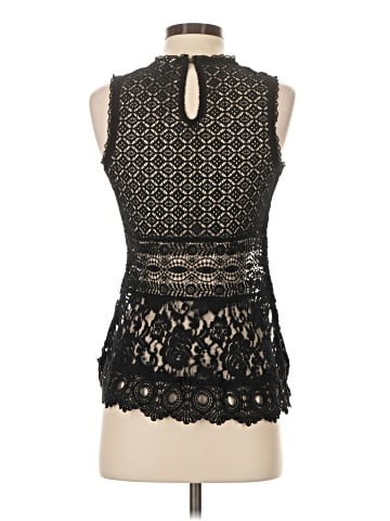 Knox Rose Sleeveless Top (view 2)