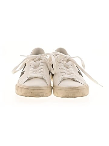 VEJA Sneakers (view 2)