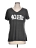 District. Gray Short Sleeve T-Shirt Size L - photo 1