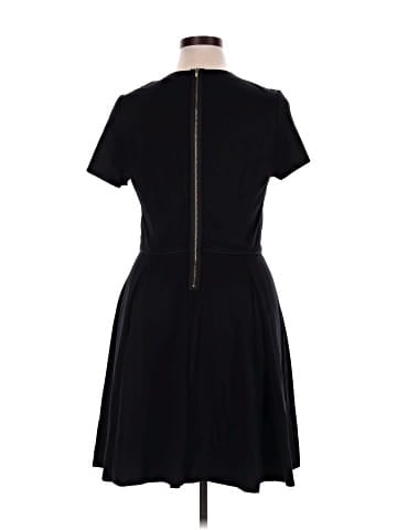 Banana Republic Casual Dress (view 2)