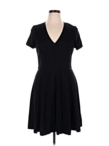 Banana Republic Casual Dress (view 1)