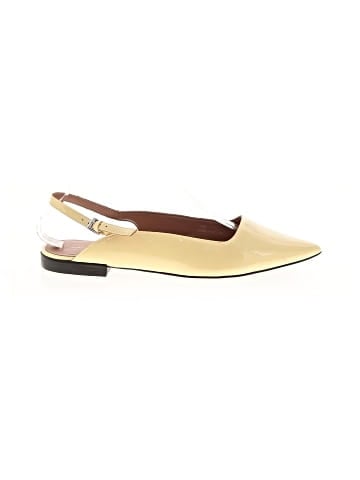 Linea Paolo Flats (view 1)