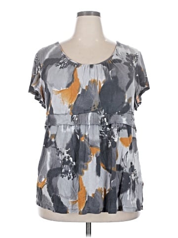 Daisy Fuentes Short Sleeve Blouse (view 1)