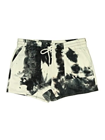 Justify Shorts (view 1)