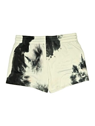 Justify Shorts (view 2)