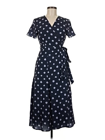 Slate & Willow Casual Dress (view 1)