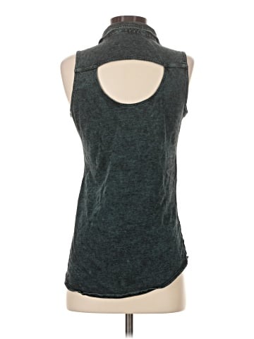 Rock & Republic Sleeveless Button-Down Shirt (view 2)