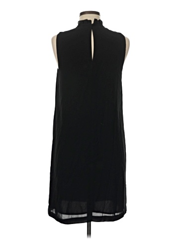 H&M Casual Dress (view 2)