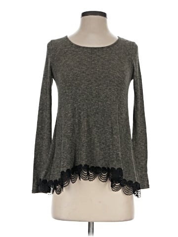 Quinn Long Sleeve T-Shirt (view 1)