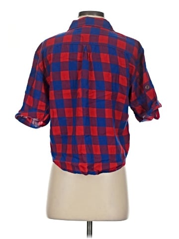 Forever 21 Short Sleeve Button-Down Shirt (view 2)