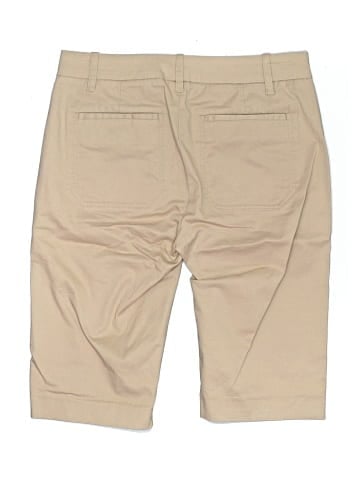 Vince. Khaki Shorts (view 2)