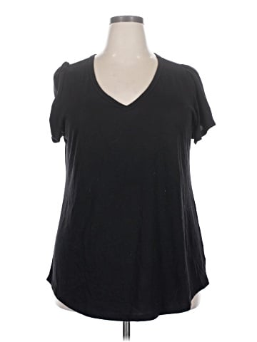 Torrid Short Sleeve T-Shirt (view 1)
