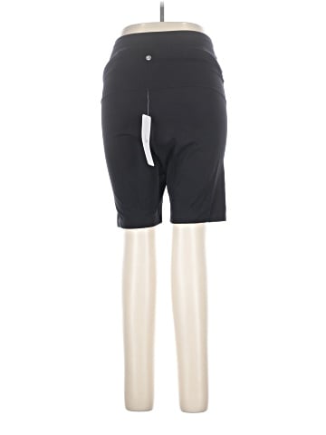 Crz Yoga Shorts (view 2)