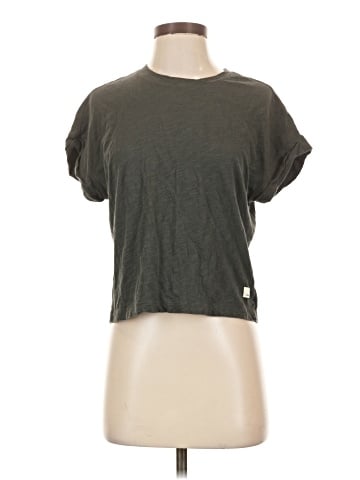 Vuori Short Sleeve T-Shirt (view 1)