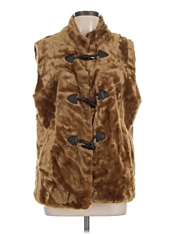Pamela McCoy Faux Fur Vest (view 1)