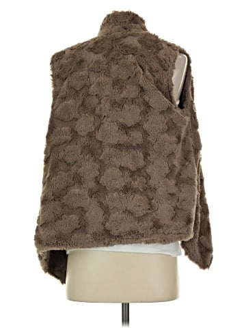 Elevenses Faux Fur Vest (view 2)