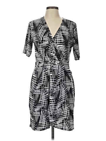 Apt. 9 Casual Dress (view 1)