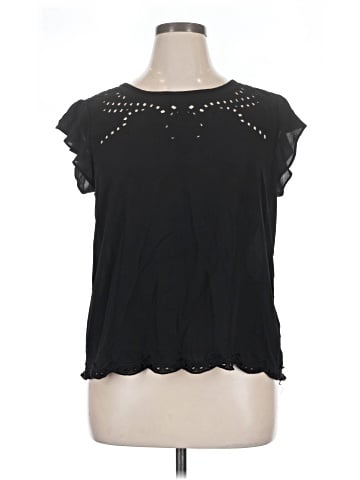 Xhilaration Short Sleeve Blouse (view 1)