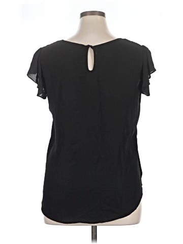 Xhilaration Short Sleeve Top (view 2)