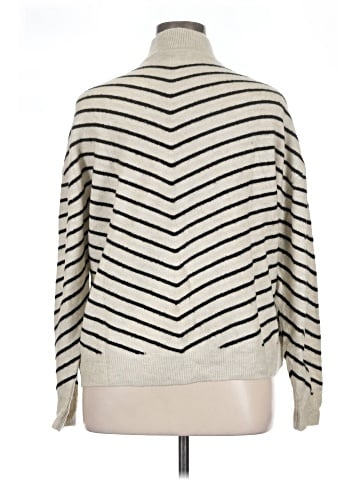 Liz Claiborne Pullover Sweater (view 2)