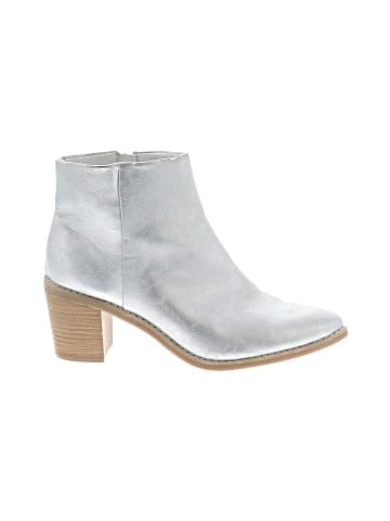 Universal Thread Ankle Boots (view 1)