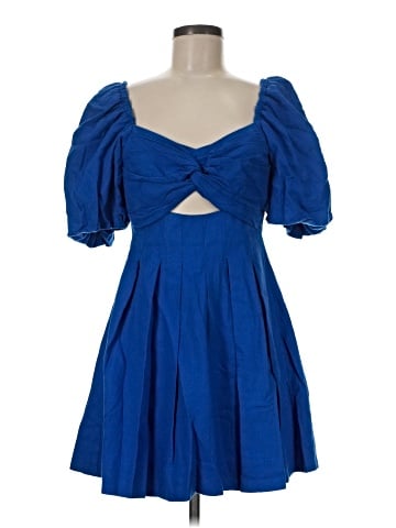 House of Harlow 1960 Cocktail Dress (view 1)