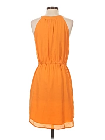 Banana Republic Casual Dress (view 2)