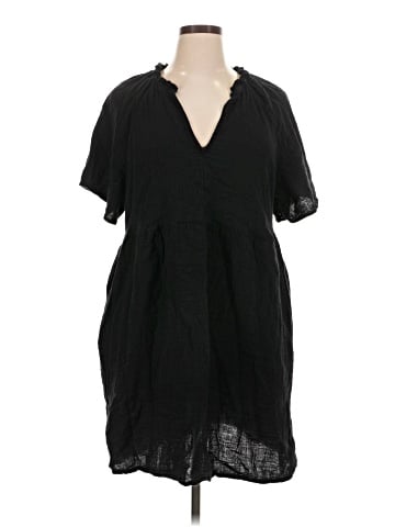 Old Navy Casual Dress (view 1)