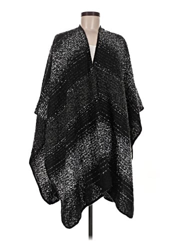Woolrich Poncho (view 1)