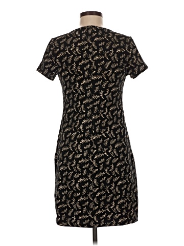 Old Navy Casual Dress (view 2)