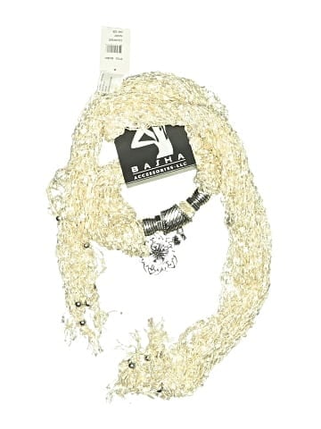 Basha Scarf (view 1)