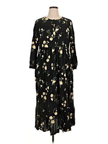 Old Navy Casual Dress (view 1)