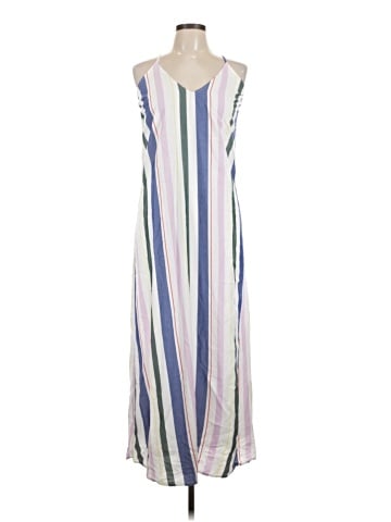 Old Navy Casual Dress (view 1)