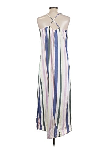 Old Navy Casual Dress (view 2)