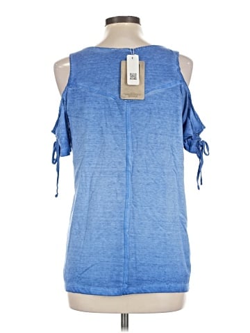 Exist Sleeveless Top (view 2)
