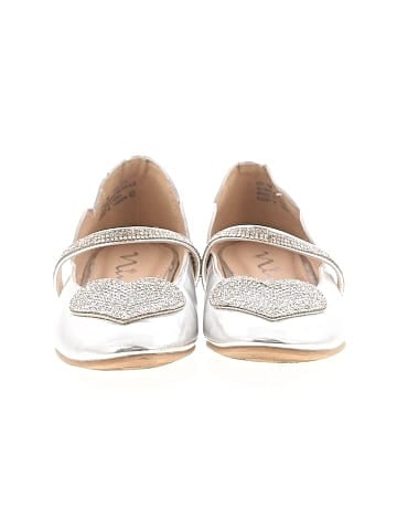 Nina Flats (view 2)