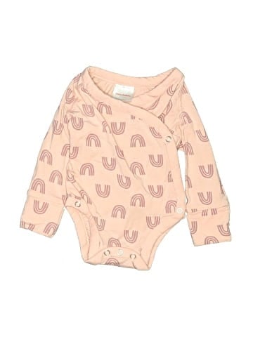 Hanna Andersson Long Sleeve Onesie (view 1)