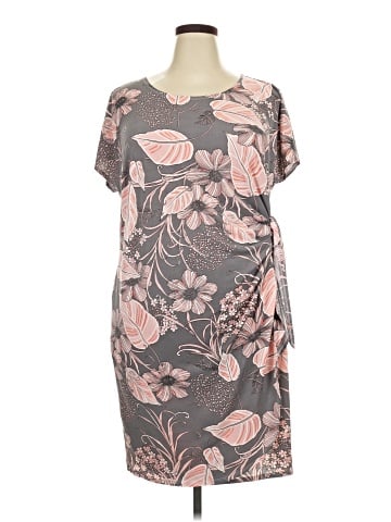 Signature by Robbie Bee Casual Dress (view 1)