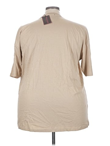 Melissa Masse Short Sleeve T-Shirt (view 2)