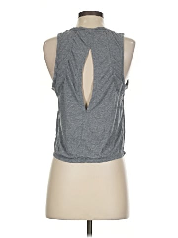 Reebok Sleeveless T-Shirt (view 2)