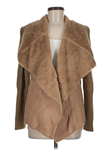 Hazel Cardigan (view 1)