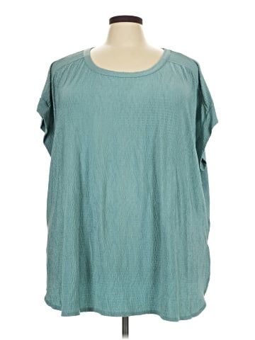 Cha Cha Vente Short Sleeve Top (view 1)