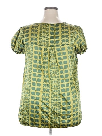 Xhilaration Short Sleeve Blouse (view 2)