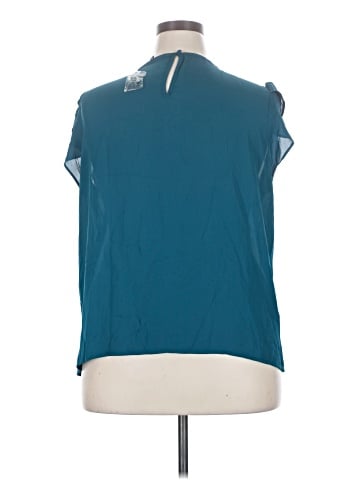 Fun2Fun Sleeveless Blouse (view 2)